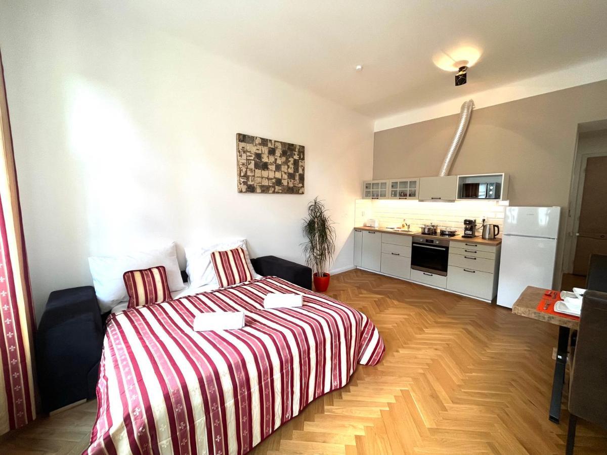 Amazing Apartment Zborovska Πράγα Εξωτερικό φωτογραφία