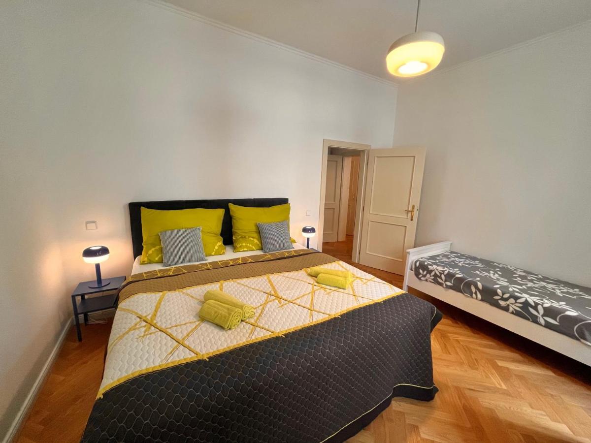 Amazing Apartment Zborovska Πράγα Εξωτερικό φωτογραφία